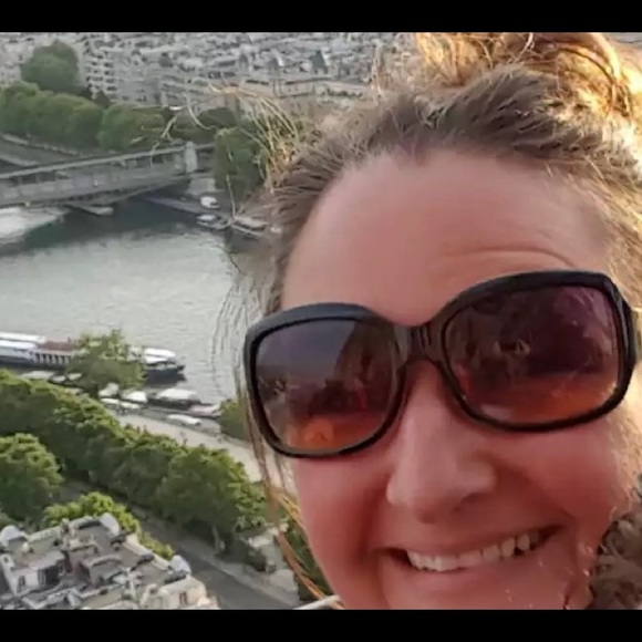 Meet your Posher, Kimberly - Picture 4 of 16